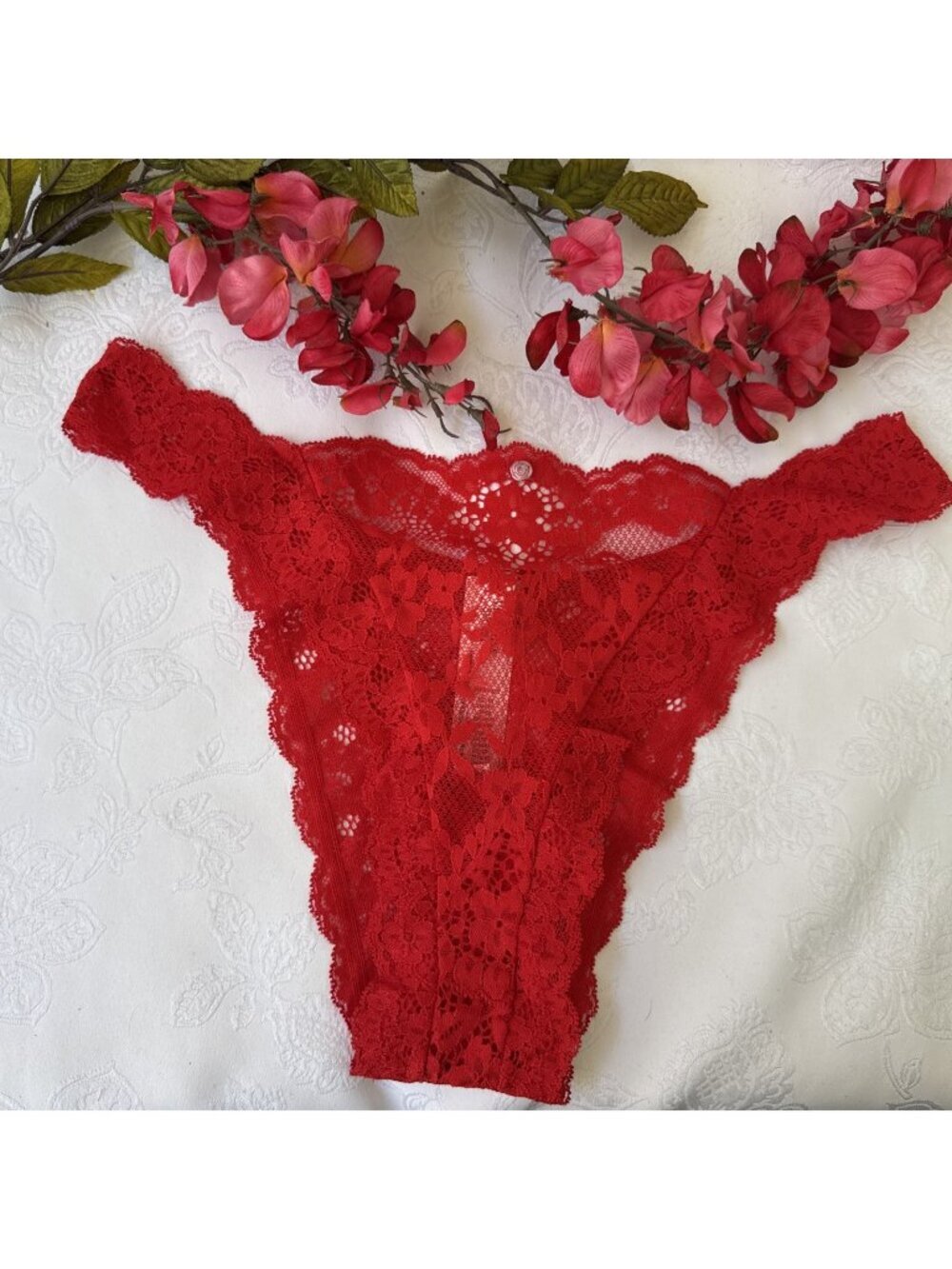 VICTORIA'S SECRET L RED DREAM ANGELS LACE HIGH LEG BRAZILIAN PANTIES NWT